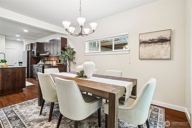 700 6th Avenue NW, Issaquah, WA 98027