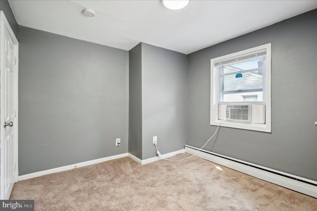 31 SCARLET AVE, Aston, PA 19014