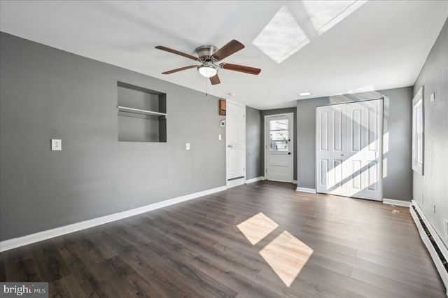 31 SCARLET AVE, Aston, PA 19014