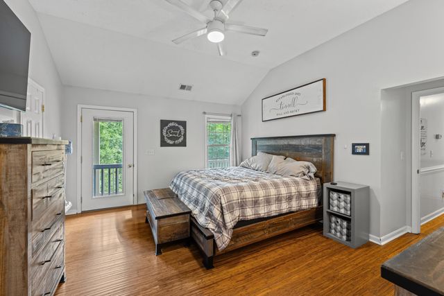 88 PIN OAK LN, Mt Jackson, VA 22842