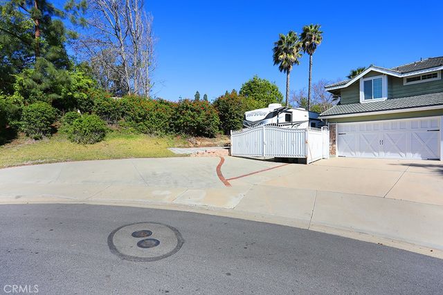 5690 Avenida Barcelona, Yorba Linda, CA 92887