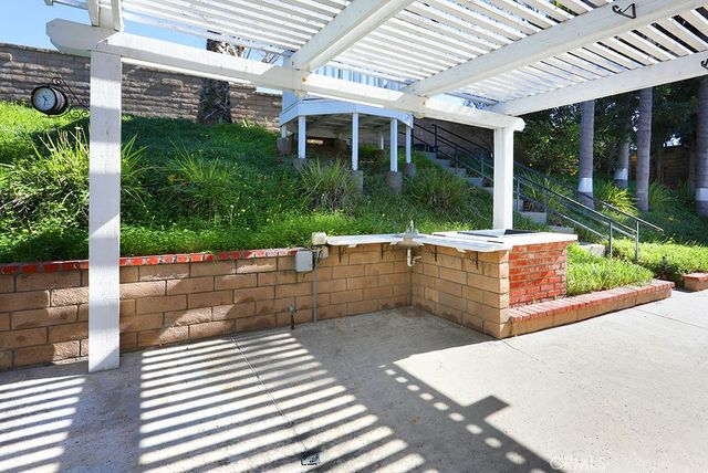 5690 Avenida Barcelona, Yorba Linda, CA 92887