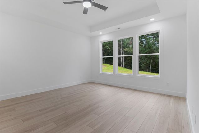 169 Lakeshore Drive, Chesnee, SC 29323