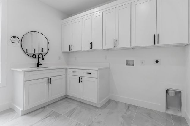 169 Lakeshore Drive, Chesnee, SC 29323