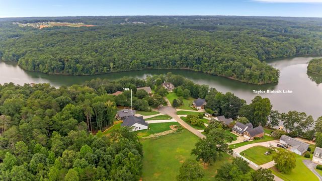 169 Lakeshore Drive, Chesnee, SC 29323