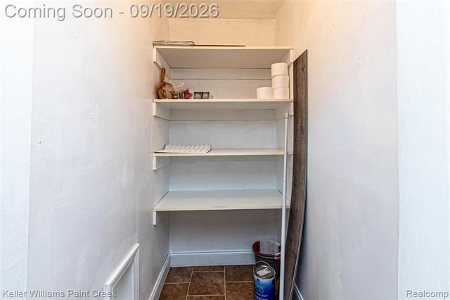 20823 Flora Street 4, Roseville, MI 48066