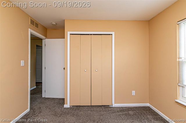 20823 Flora Street 4, Roseville, MI 48066