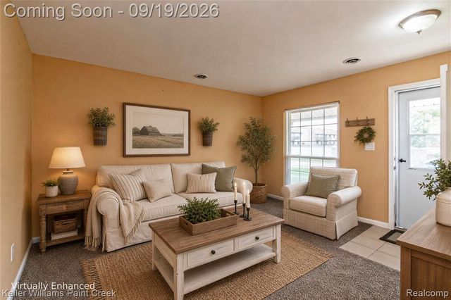 20823 Flora Street 4, Roseville, MI 48066