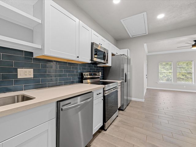 1119 Waugh Drive 4, Houston, TX 77019