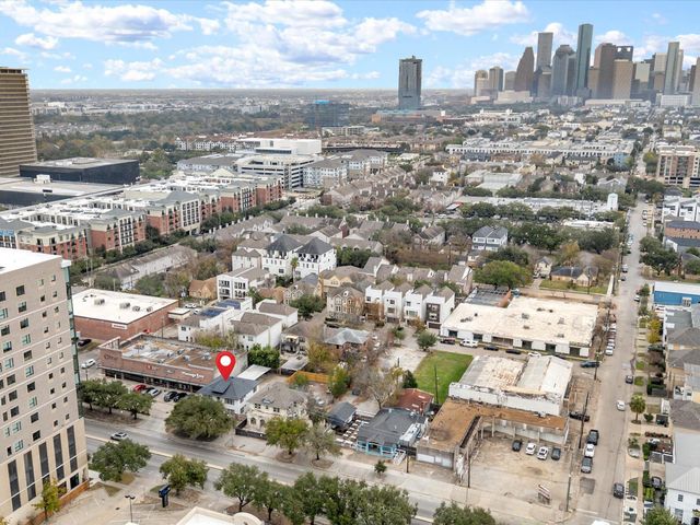 1119 Waugh Drive 4, Houston, TX 77019