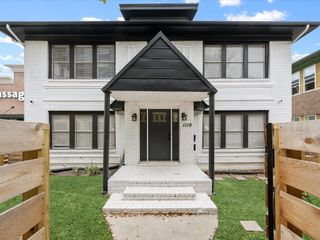 1119 Waugh Drive 4, Houston, TX 77019