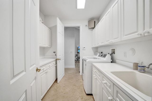 3348 Oak Hill Street, Fort Lauderdale, FL 33312