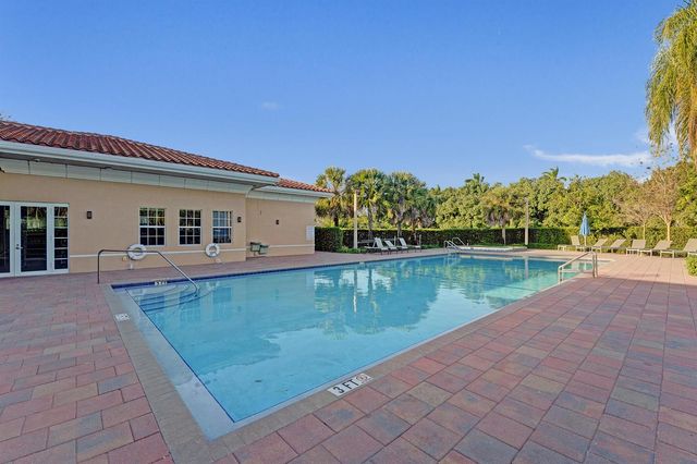 3348 Oak Hill Street, Fort Lauderdale, FL 33312
