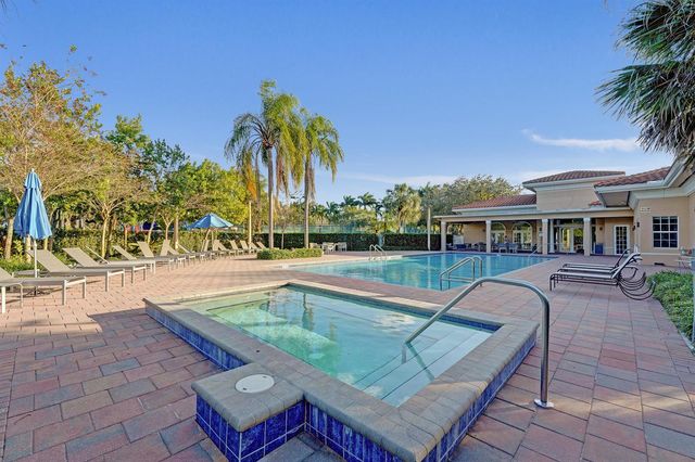 3348 Oak Hill Street, Fort Lauderdale, FL 33312