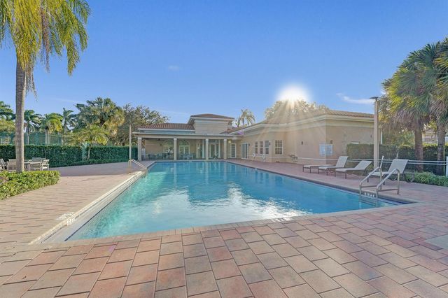 3348 Oak Hill Street, Fort Lauderdale, FL 33312