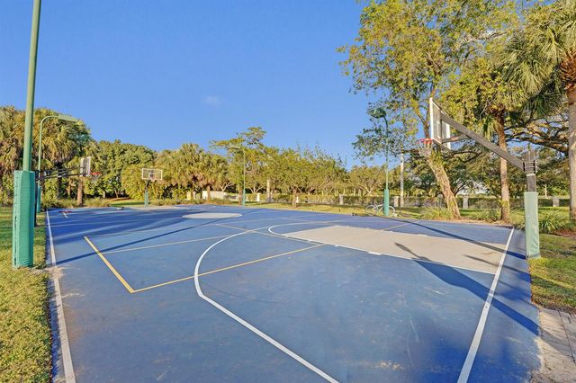 3348 Oak Hill Street, Fort Lauderdale, FL 33312