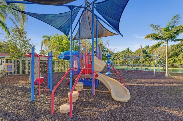 3348 Oak Hill Street, Fort Lauderdale, FL 33312
