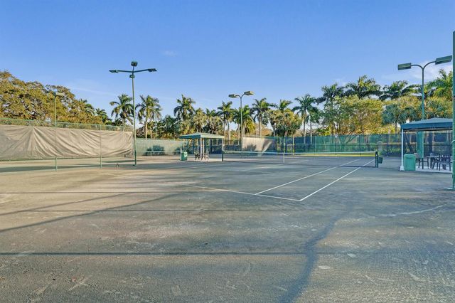 3348 Oak Hill Street, Fort Lauderdale, FL 33312