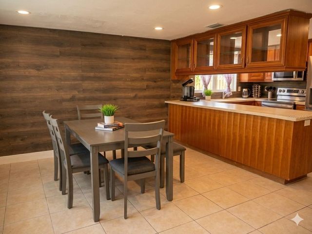 6032 2ND AVENUE, New Port Richey, FL 34653