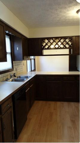 108 Walcreek Drive W, Columbus, OH 43230