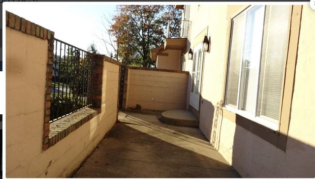 108 Walcreek Drive W, Columbus, OH 43230