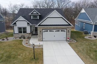 12662 Creekside Drive, Cedar Lake, IN 46303