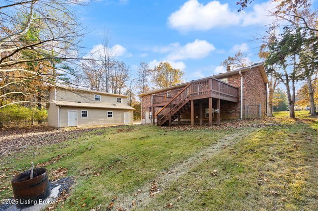 929 Hickyory Drive, Vine Grove, KY 40175