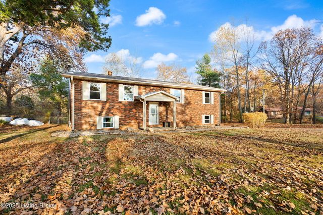 929 Hickyory Drive, Vine Grove, KY 40175