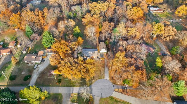 929 Hickyory Drive, Vine Grove, KY 40175