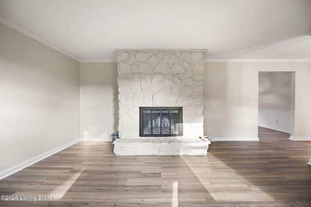 929 Hickyory Drive, Vine Grove, KY 40175