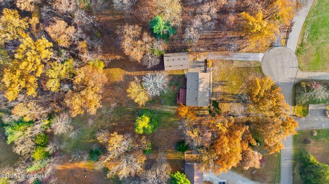 929 Hickyory Drive, Vine Grove, KY 40175