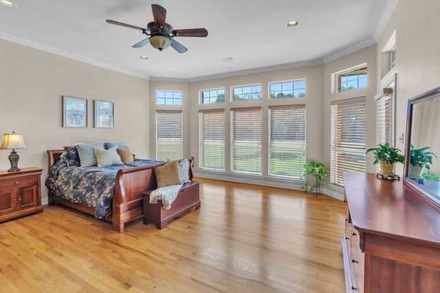 173 Cattlebaron Parc Drive, Fort Worth, TX 76108