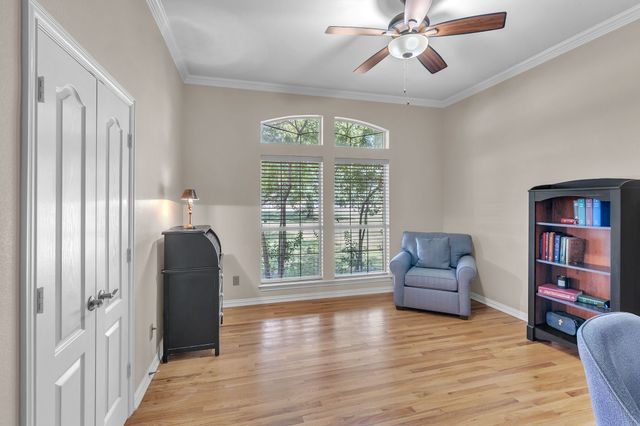 173 Cattlebaron Parc Drive, Fort Worth, TX 76108