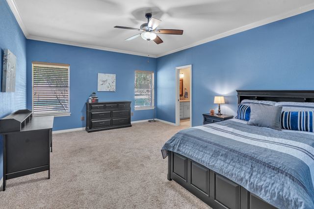 173 Cattlebaron Parc Drive, Fort Worth, TX 76108