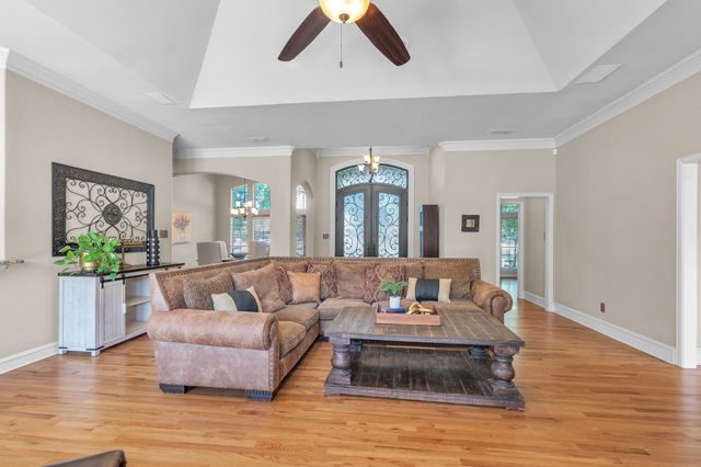 173 Cattlebaron Parc Drive, Fort Worth, TX 76108
