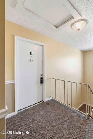 1801 Janlyn Rd 11, Louisville, KY 40299