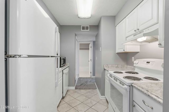 1801 Janlyn Rd 11, Louisville, KY 40299