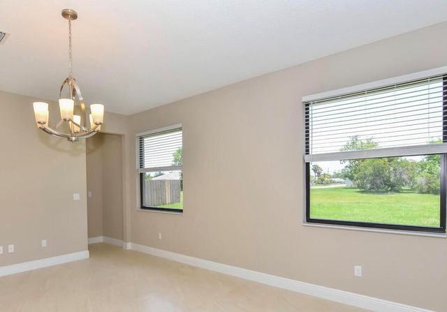 5831 NW Dooley, Port St. Lucie, FL 34986