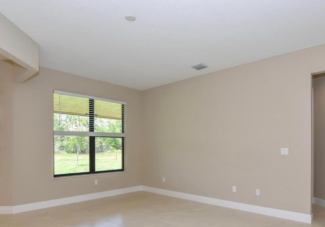 5831 NW Dooley, Port St. Lucie, FL 34986