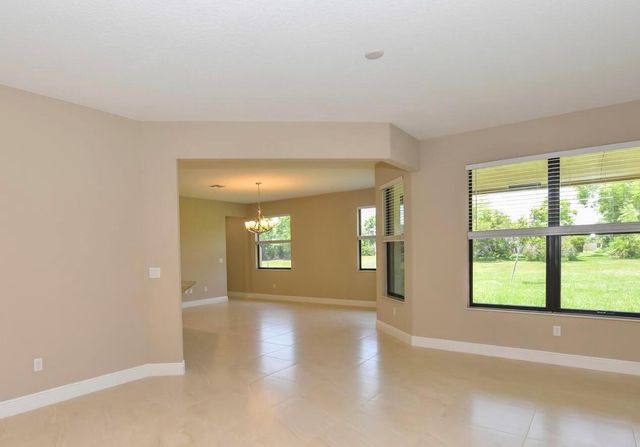 5831 NW Dooley, Port St. Lucie, FL 34986