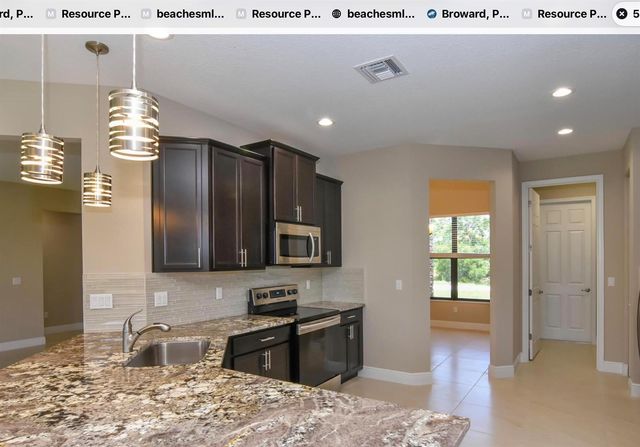 5831 NW Dooley, Port St. Lucie, FL 34986