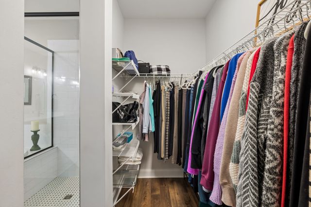 206 Woodhall Ct, White House, TN 37188