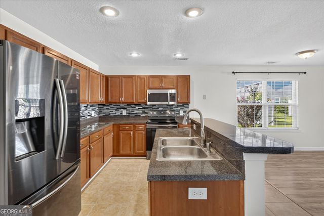319 Governor Gwinnett Way, Pooler, GA 31322