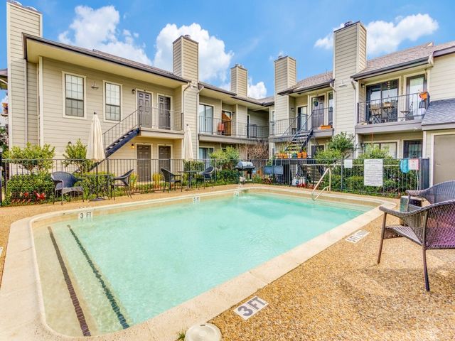1503 N Garrett Avenue 111, Dallas, TX 75206