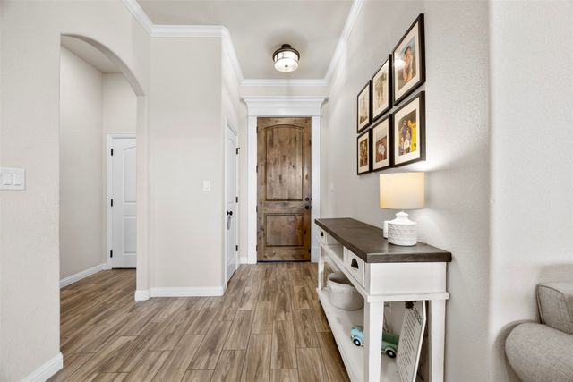 209 Bayless Avenue, Godley, TX 76044