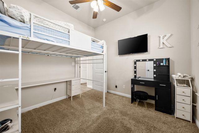 209 Bayless Avenue, Godley, TX 76044