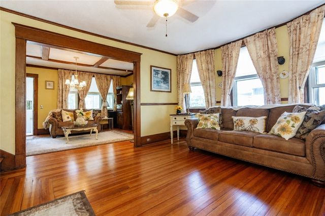 113 Beckwith Street, Cranston, RI 02910