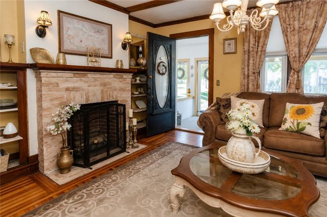 113 Beckwith Street, Cranston, RI 02910