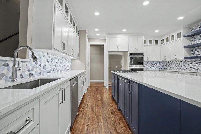 10612 S Fulton Avenue S, Tulsa, OK 74137