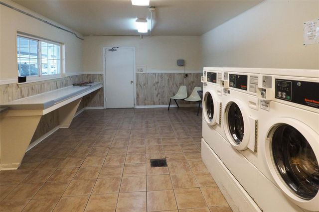 2601 Bellefontaine Street C312, Houston, TX 77025